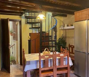 Montemayor del Rio House | La herradura, acogedora casa en Montemayor del Río