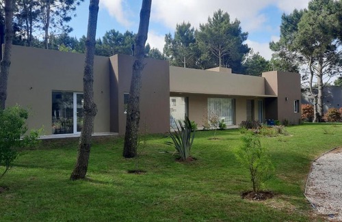 Pinamar House | La Herradura