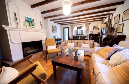 Hornachuelos House | La Jacaranda
