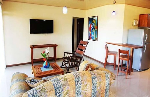 Atenas Apartment | La Jacaranda Luxury Condos