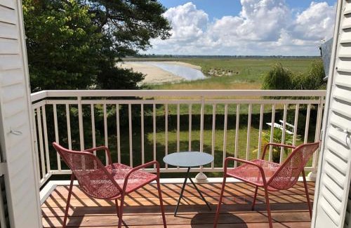 Vains House | La Jeannette