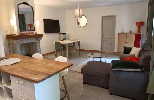 Nant Apartment | La Jolie Dourbie de Nant