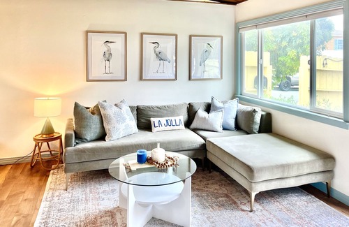 Village of La Jolla Cottage | La Jolla Sea Cottage - walk to the beach and downtown