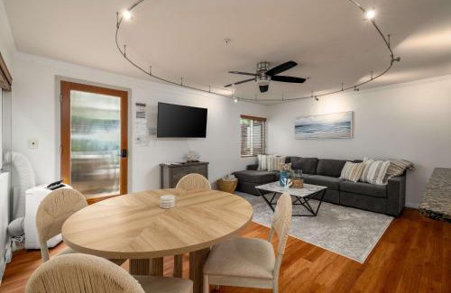 Village of La Jolla Apartment | La Jolla Seaside Dream w Private Patio & Jacuzzi