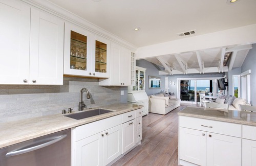 La Jolla Shores Condo | La Jolla Shores Beachfront Park Front & Oceanfront Bungalow - Direct Ocean Views