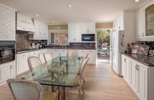 La Jolla Shores House | LA JOLLA SHORES OCEANFRONT Luxurious Home with BEACHFRONT Patio