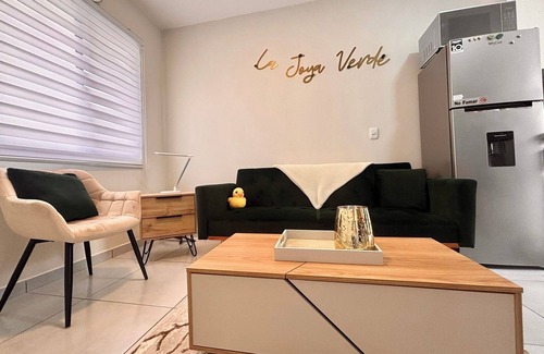 San Luis Talpa House | LA JOYA VERDE 1 bedroom house with WiFi and AC - 5 mins from the airport