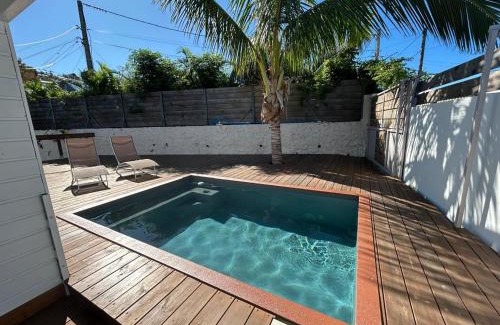 L'Etang-Sale Apartment | La Kaz Bon'R