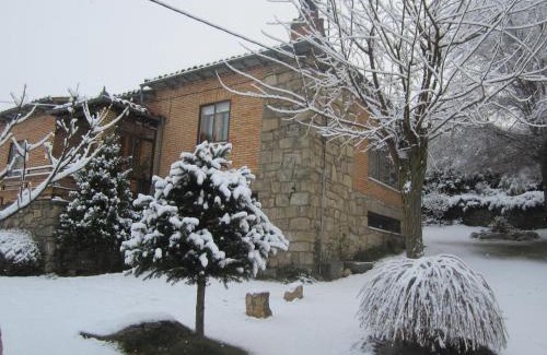 Hoyos del Espino House | La Ladera