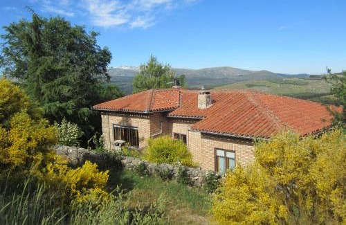 Hoyos del Espino House | La Ladera