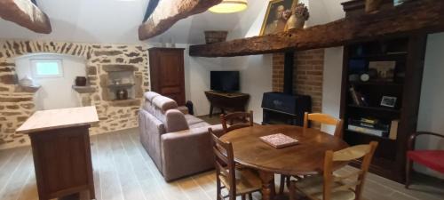 Saint-Beauzely House | La Laiterie