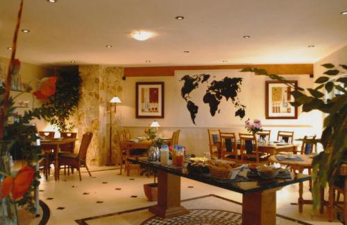 Hunerbach House | La Lanterna