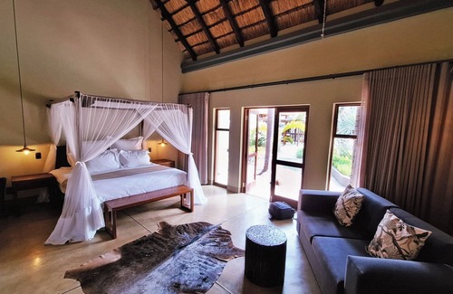 Phalaborwa House | La Lechere Guest House