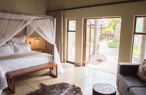 Phalaborwa House | La Lechere Guest House