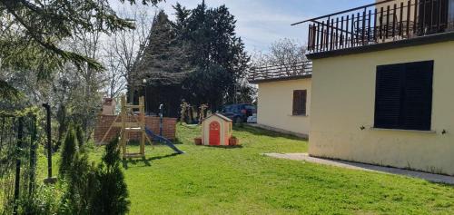 Gualdo Tadino Apartment | La lepre nella Luna