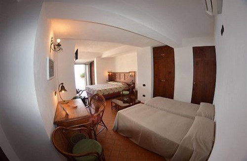 Scilla Bed & Breakfast | La Locandiera
