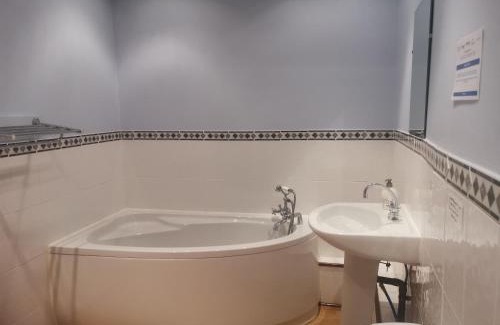 Saint-Ouen-La-Rouerie House | La Loctais