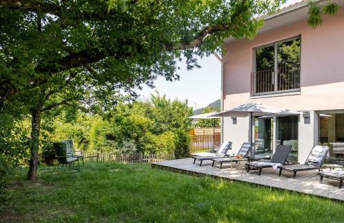 Gerardmer Villa | La Loge aux Loups, piscine intérieure, climatisation, terrasse ombragée et local vélos, à 100 m du lac
