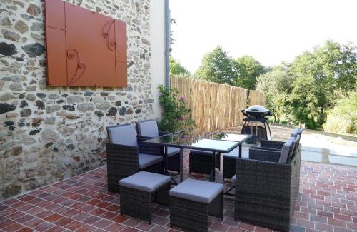 Saint-Mars-la-Reorthe Apartment | La Loge Bertine France