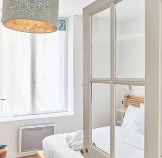Decre-Cathedrale Apartment | LA LOGE DES CARMES -Coeur de Nantes WIFI