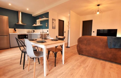Auvers-sur-Oise Apartment | LA LOGE DU MONTCEL - 1st floor