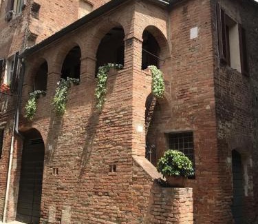 Buonconvento Apartment | La Loggetta