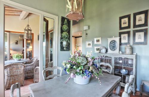 Castelfalfi Apartment | La Loggia