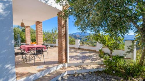 Cutar House | La Loma de Cútar by Ruralidays