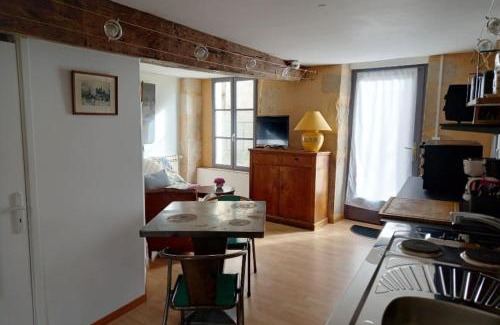 Avallon Apartment | La Loupière