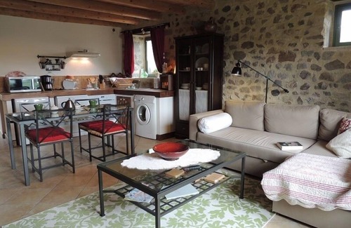 Montaigut-le-Blanc House | La Lucarne - Gîtes des Pailhas