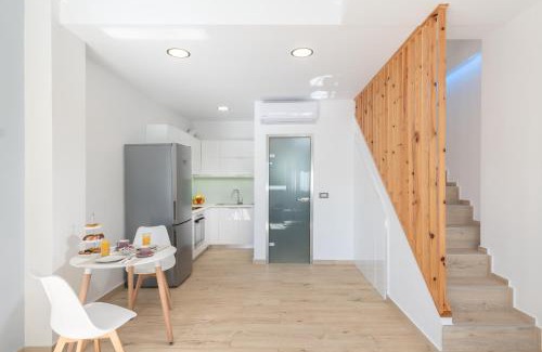 Gazi Apartment | La Luna Suites