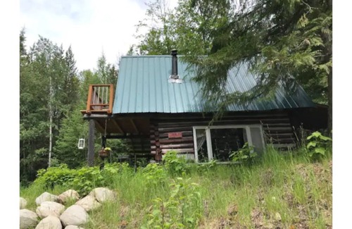 Sagle Cabin | La Luna Tiny Cabin