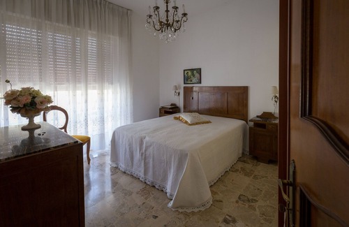 San Terenzo Monti Villa | La Lunigiana at Dima's house a holiday with a view of the Apuan Alps