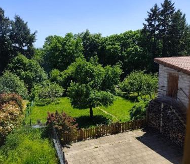 Orcines House | La Méziou du Bois Joli