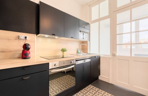 La Madeleine Apartment | La Madeleine-Beautiful bright two bedroom apart