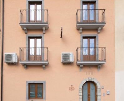 Nicosia House | La Madonnina
