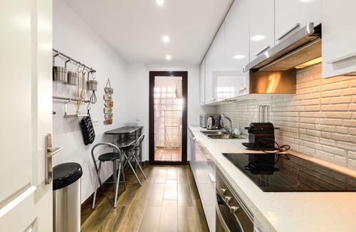 Nueva Andalucia Apartment | La Maestranza, Luxury 2 bedroom Apartment. Puerto Banus