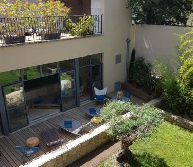 L'Isle-sur-la-Sorgue Bed & Breakfast | La Magnanerie de l'Isle B&B