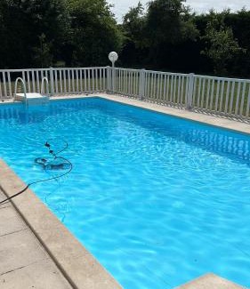 Andard House | La Maillardière - Maison de campagne avec piscine
