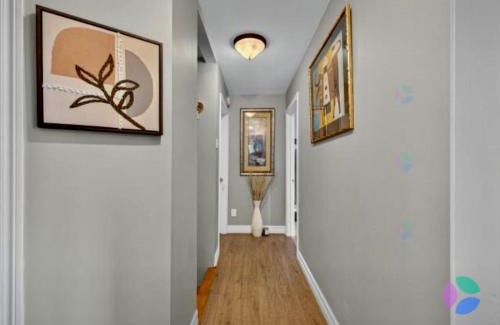 Sainte-Anne-de-Sabrevois House | La maison 4 Seasons, Summer-room