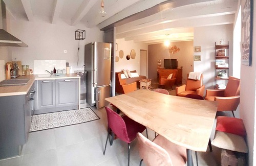 Saint-Julien-Chapteuil Cottage | La Maison Tranquille in Rocherols