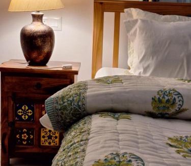 Gunehr Bed & Breakfast | La Maison - A Boutique Bed and Breakfast