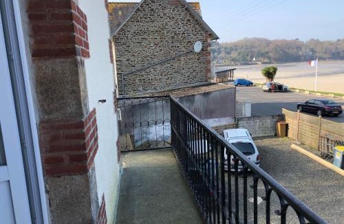 Plestin-les-Greves Apartment | La Maison Bellevue