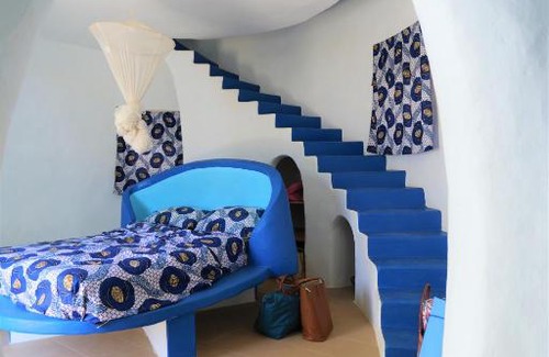 Senegal House | la maison blanche du lac