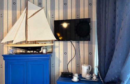 Dolus-d'Oleron Bed & Breakfast | La maison bleue