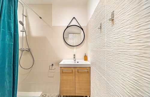 Tonkin Sud Apartment | La Maison Charpennes-appartement Monstera 2 pers