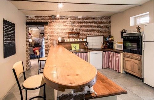 Fresne-le-Plan House | La maison d'à côté, gite 8 pers