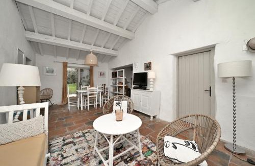 Pech-Luna House | La Maison D'amis Du Chateau
