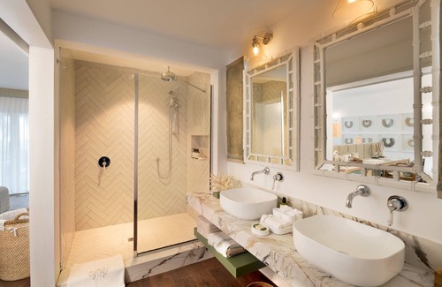 Poste Lafayette Hotel | La Maison d Ete
