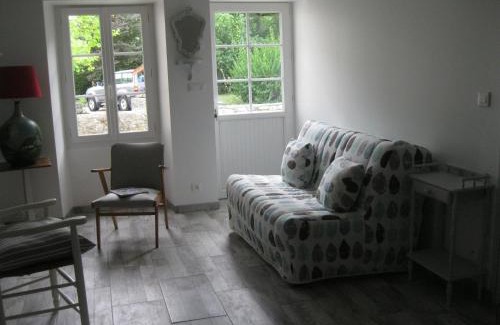 Chauvigny House | LA MAISON D'HENRI